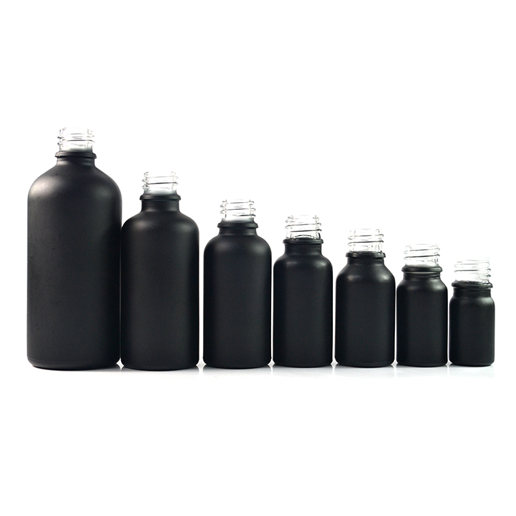 Matte black aromatherapy bottle with bamboo lid Perfume Bottle