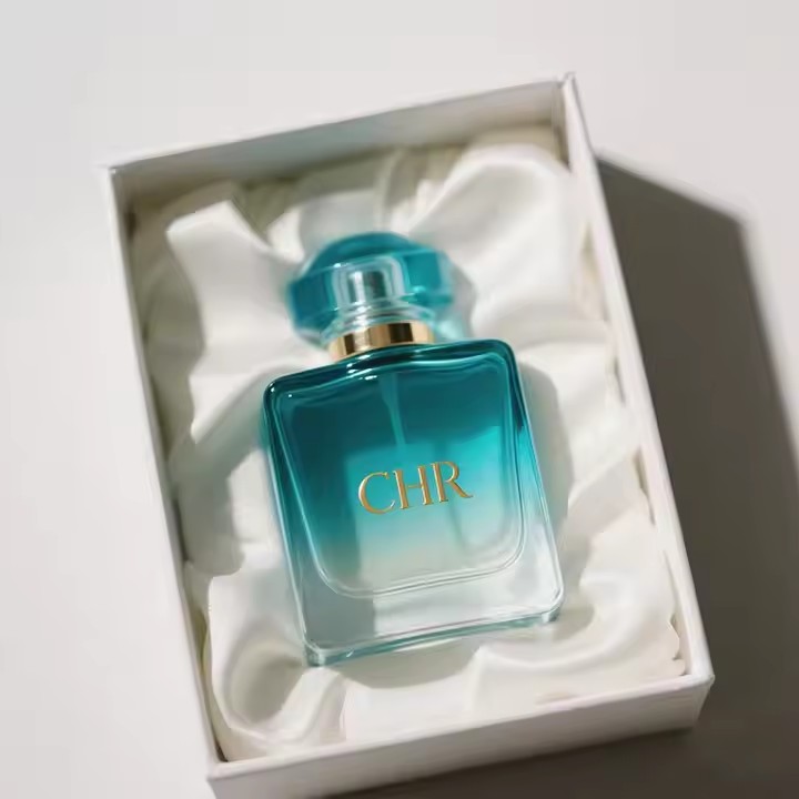 Elegant Transparent Glass Perfume Bottle with Minimalist Design