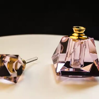 Luxury Glass Perfume Bottles for Home Decoration Display
