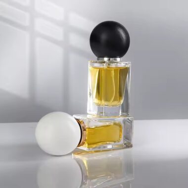 Nordic Style Transparent Glass Perfume Bottle – Wholesale Minimalist Design