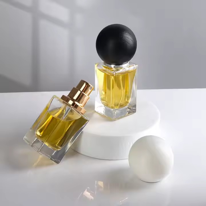 Nordic Style Transparent Glass Perfume Bottle – Wholesale Minimalist Design
