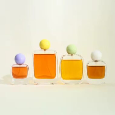 New Luxury Square Glass Perfume Bottle with Trendy Design for Fragrance Brands