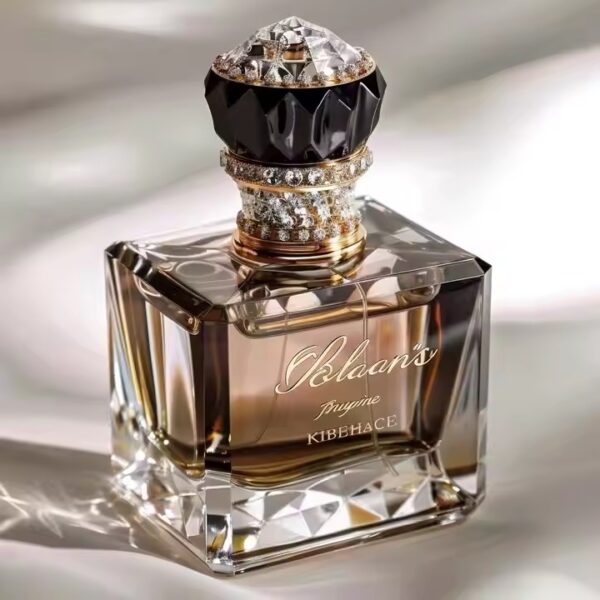 European Style Luxury Glass Perfume Bottle with Elegant Cap