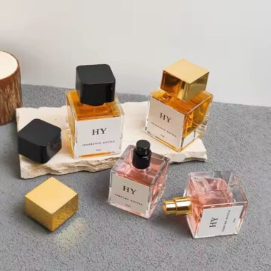 Luxury Thick Cube Glass Perfume Bottle Wholesale – Premium Square Scent Container