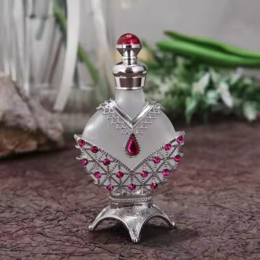 Elegant luxury glass perfume bottles available for wholesale fragrance packaging
