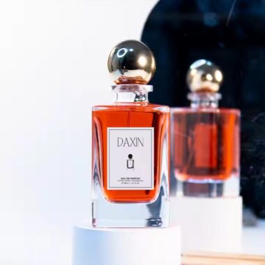 Clear Transparent Luxury Glass Perfume Bottle with Custom Packaging
