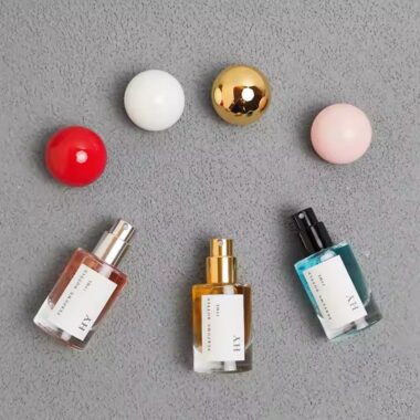 Colorful Ball Cap Glass Perfume Bottle – Stylish Glass Fragrance Container