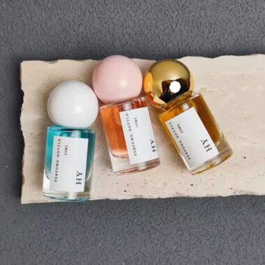 Colorful Ball Cap Glass Perfume Bottle – Stylish Glass Fragrance Container
