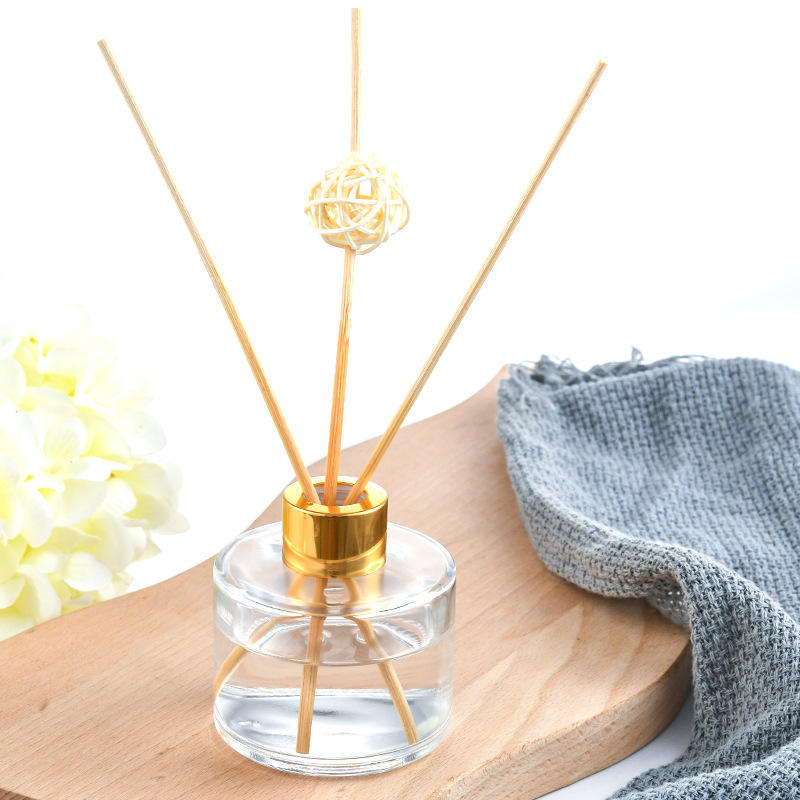 Clear round glass reed diffuser bottle