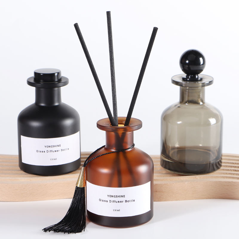 aromatherapy glass diffuser bottle