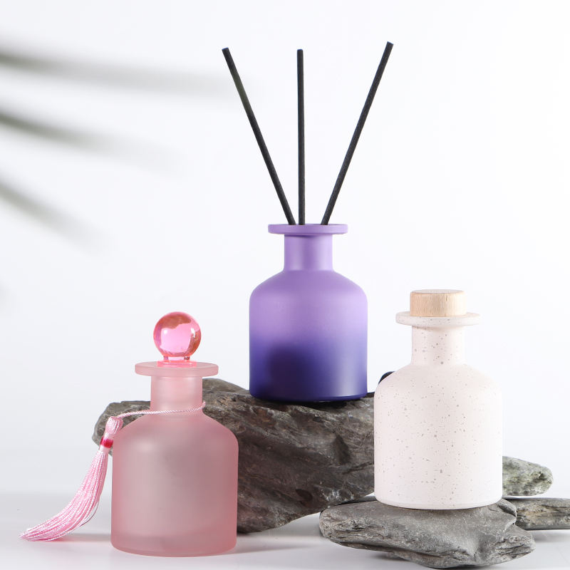 aromatherapy glass diffuser bottle