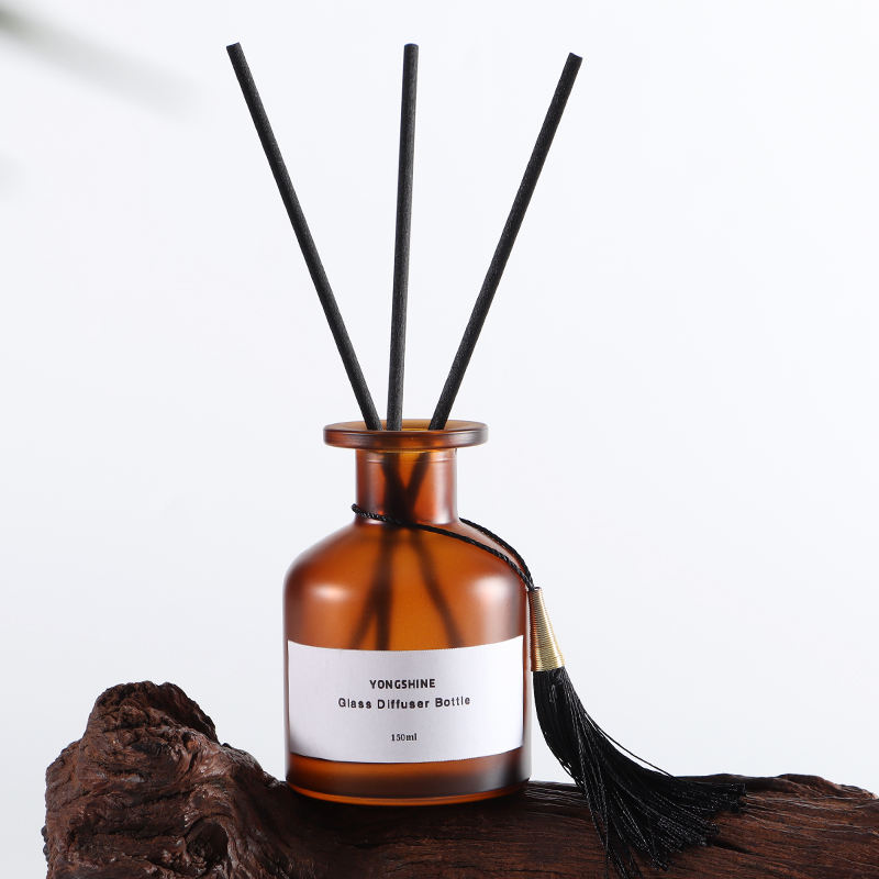 aromatherapy glass diffuser bottle