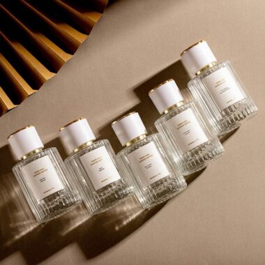   clear glass perfume spray bottle 
