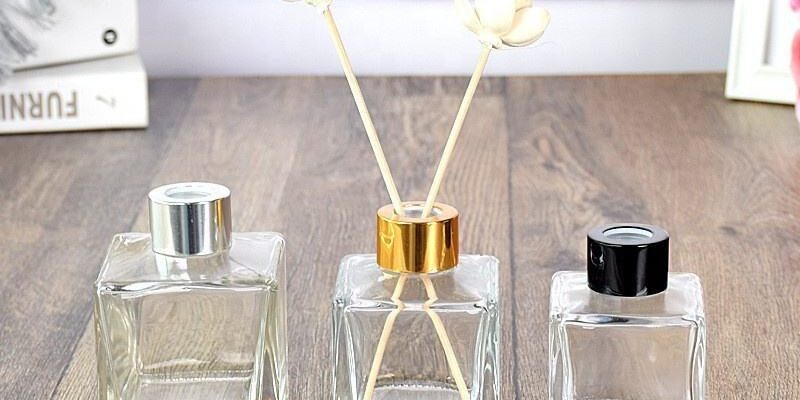 Square empty aromatherapy glass bottle