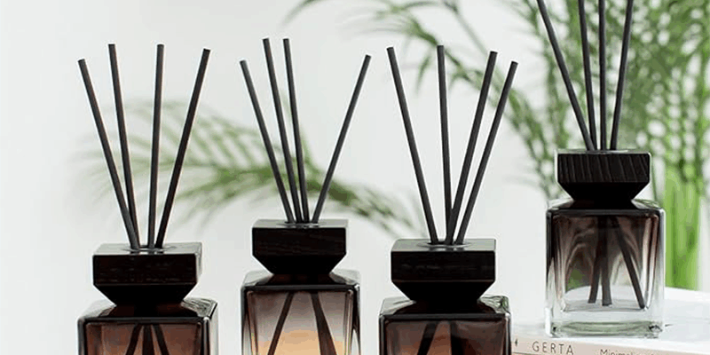 aromatherapy reed diffuser bottle