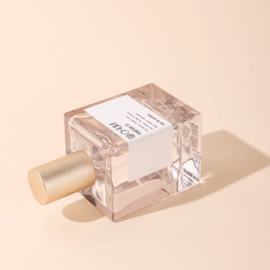 glass perfume bottle with aluminum cap