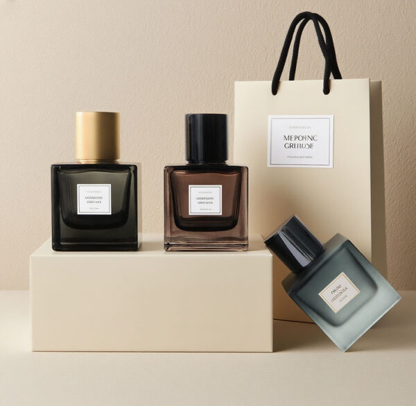 Square colorful glass perfume bottle