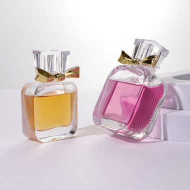 Flat round-edge bayonet glass perfume bottle