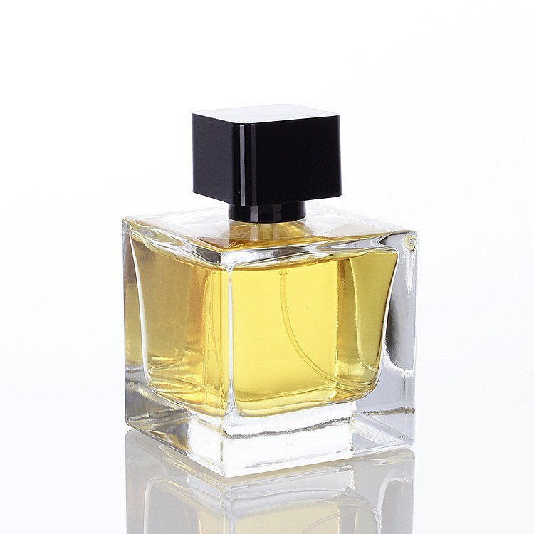 square glass perfume spray bottle