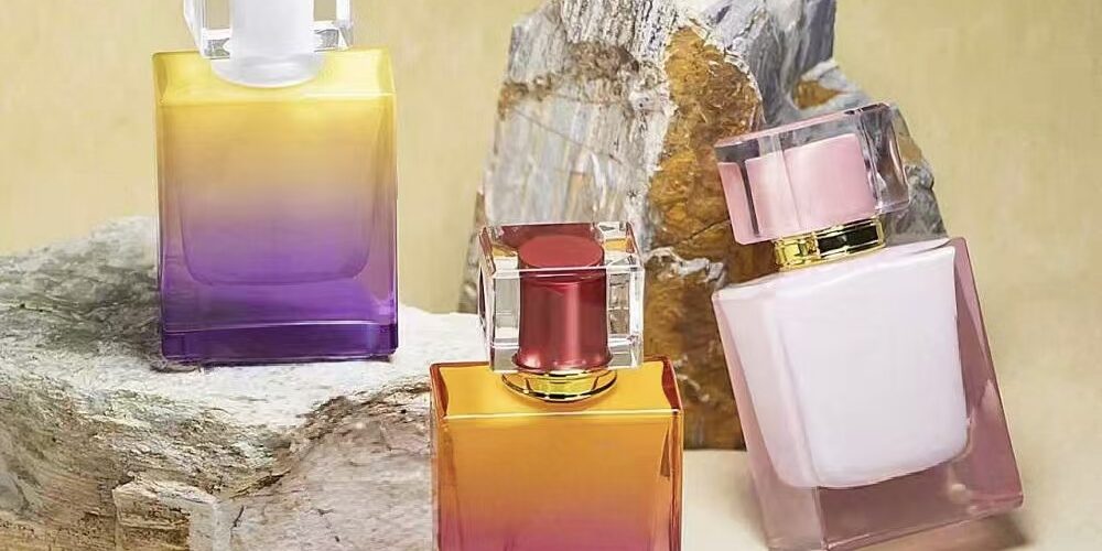 Elegant custom rectangular clear glass luxury perfume bottle