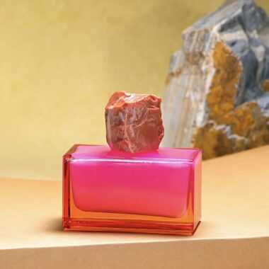 Elegant luxury refillable transparent clear glass perfume bottle