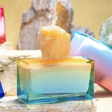 Elegant luxury refillable transparent clear glass perfume bottle