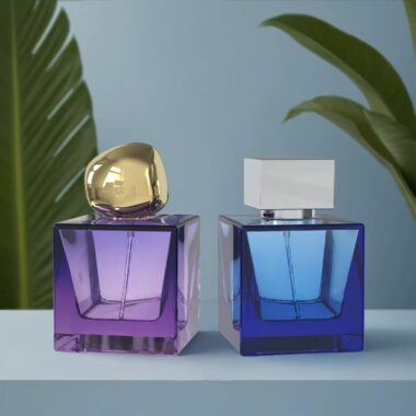 Luxury square clear glass perfume bottle with gold cap