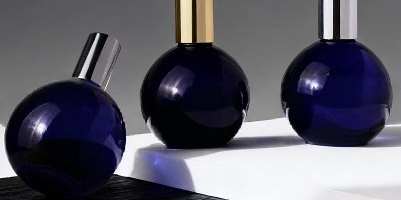 Stylish 50ml unique luxury clear glass perfume bottle