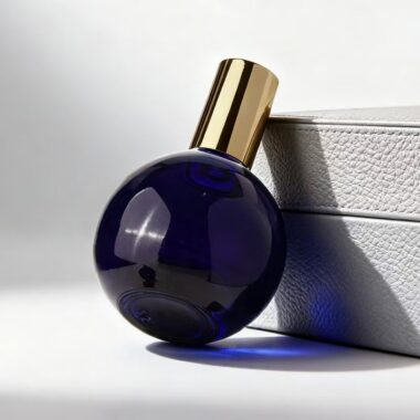 Stylish 50ml unique luxury clear glass perfume bottle