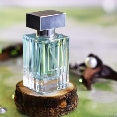 Wholesale transparent empty luxury glass perfume bottle